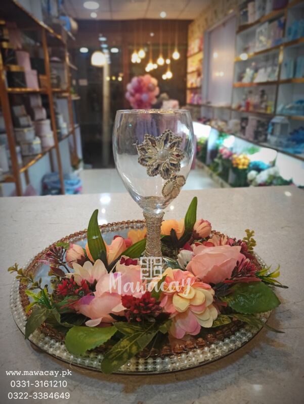 Dudh Pilai Glass for Nikah - Nikah Mirror with Milk Glass Dudh Pilai Glass for Nikah - Nikah Mirror with Milk Glass