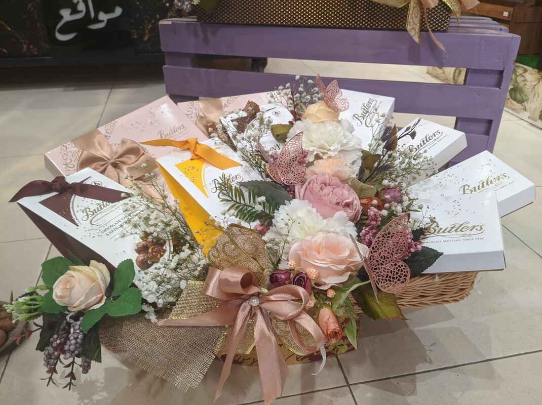 Trousseau Wrapping - Bridal Dress Wrapping - Groom Packing - Bari Packing Trousseau Wrapping - Bridal Dress Wrapping - Groom Packing - Bari Packing