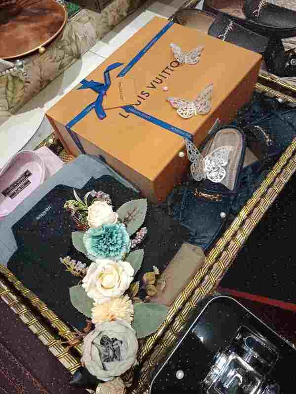 Trousseau Wrapping - Bridal Dress Wrapping - Groom Packing - Bari Packing Trousseau Wrapping - Bridal Dress Wrapping - Groom Packing - Bari Packing