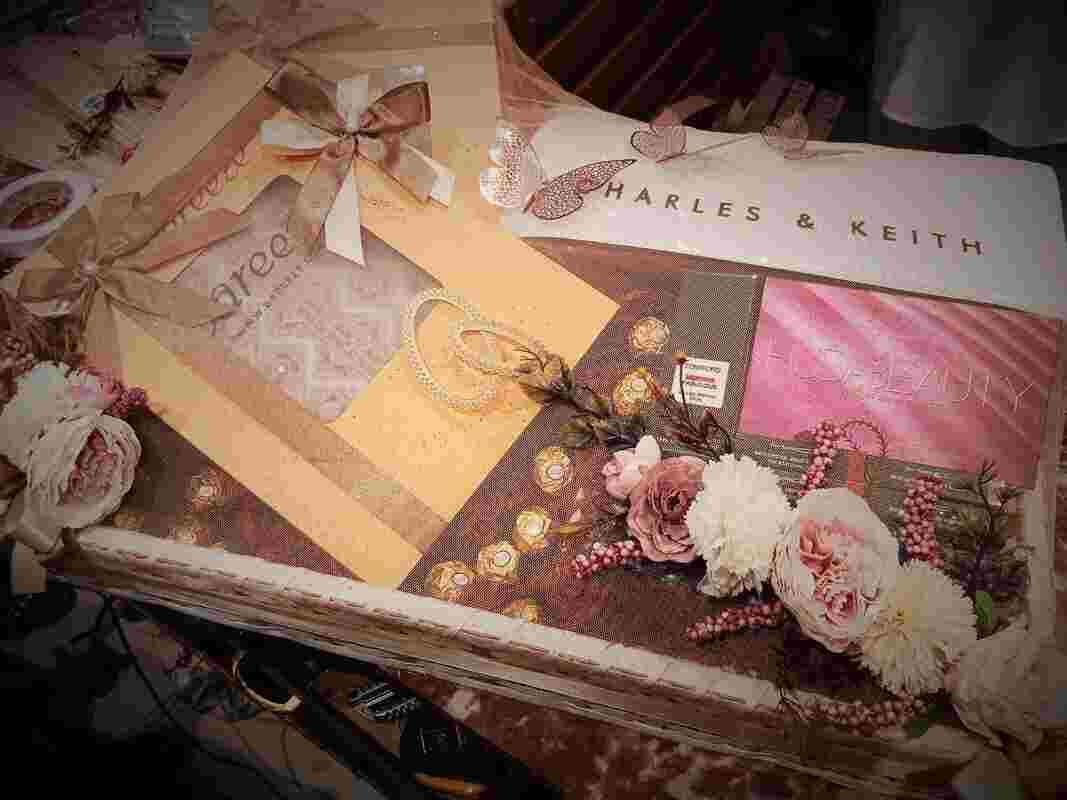 Trousseau Wrapping - Bridal Dress Wrapping - Groom Packing - Bari Packing Trousseau Wrapping - Bridal Dress Wrapping - Groom Packing - Bari Packing