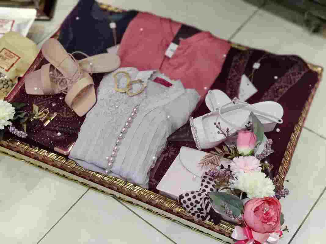 Trousseau Wrapping - Bridal Dress Wrapping - Groom Packing - Bari Packing Trousseau Wrapping - Bridal Dress Wrapping - Groom Packing - Bari Packing