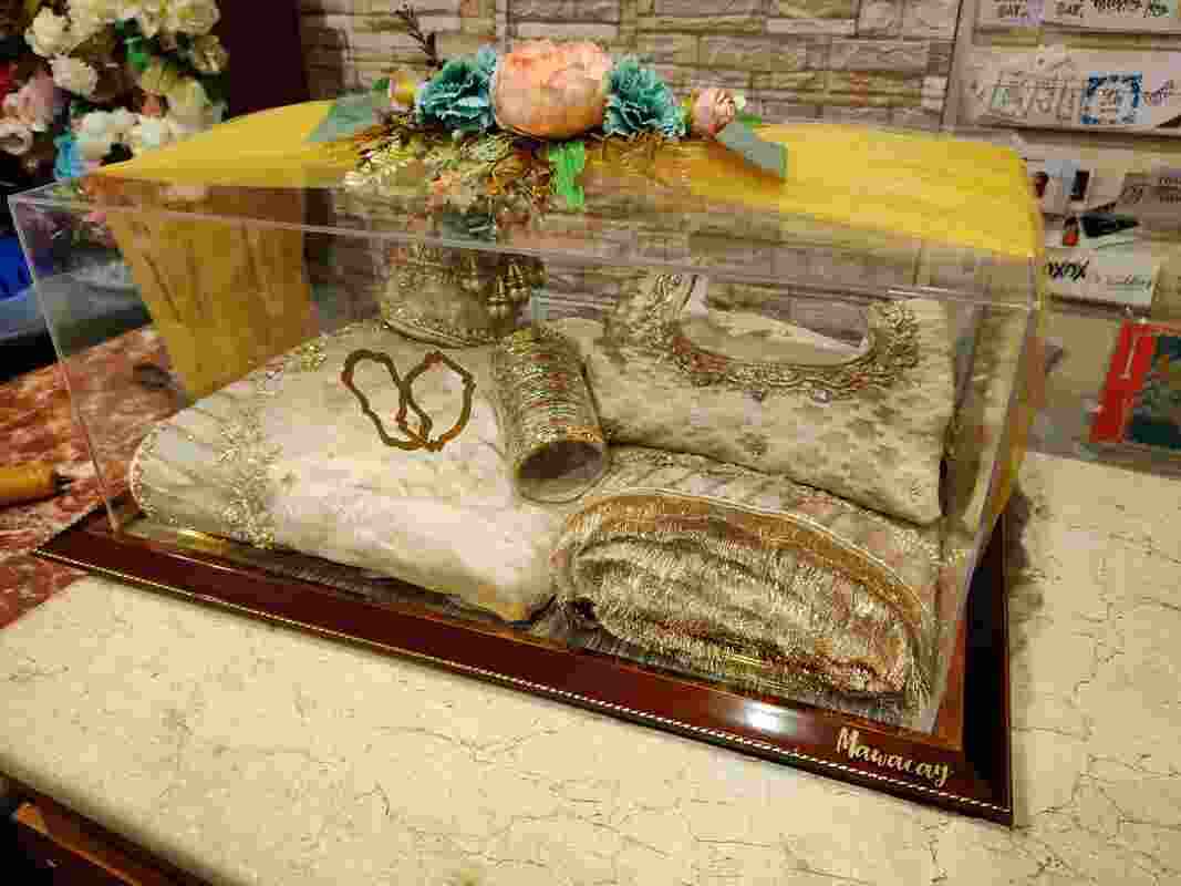 Trousseau Wrapping - Bridal Dress Wrapping - Groom Packing - Bari Packing Trousseau Wrapping - Bridal Dress Wrapping - Groom Packing - Bari Packing