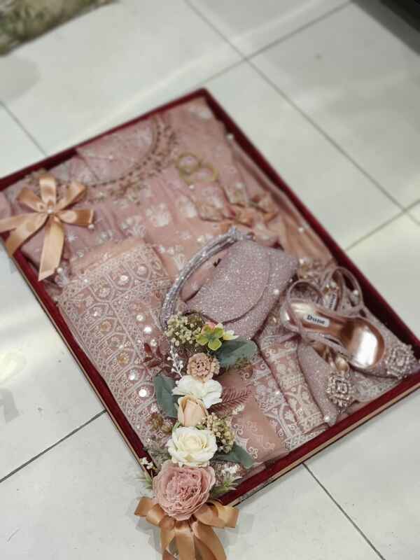 Trousseau Wrapping - Bridal Dress Wrapping - Groom Packing - Bari Packing Trousseau Wrapping - Bridal Dress Wrapping - Groom Packing - Bari Packing