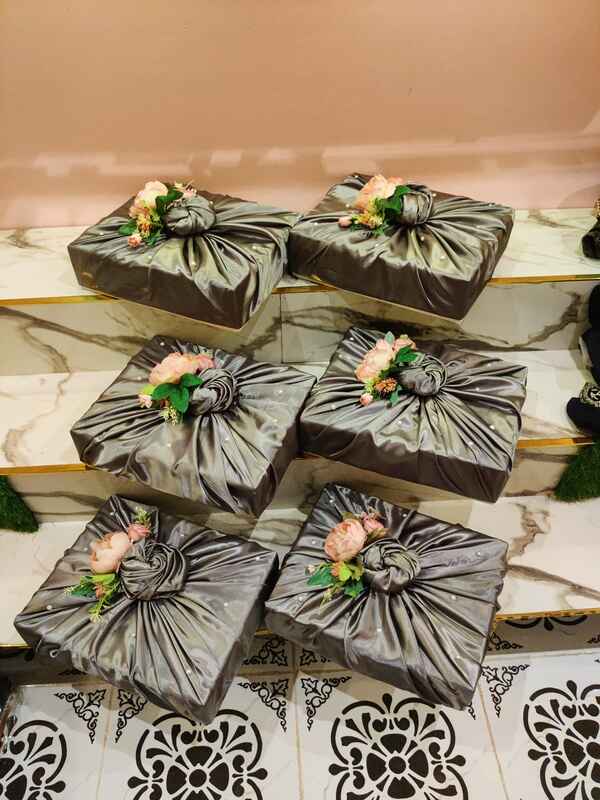 Trousseau Wrapping - Bridal Dress Wrapping - Groom Packing - Bari Packing Trousseau Wrapping - Bridal Dress Wrapping - Groom Packing - Bari Packing