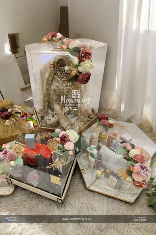 Trousseau Wrapping - Bridal Dress Wrapping - Groom Packing - Bari Packing Trousseau Wrapping - Bridal Dress Wrapping - Groom Packing - Bari Packing