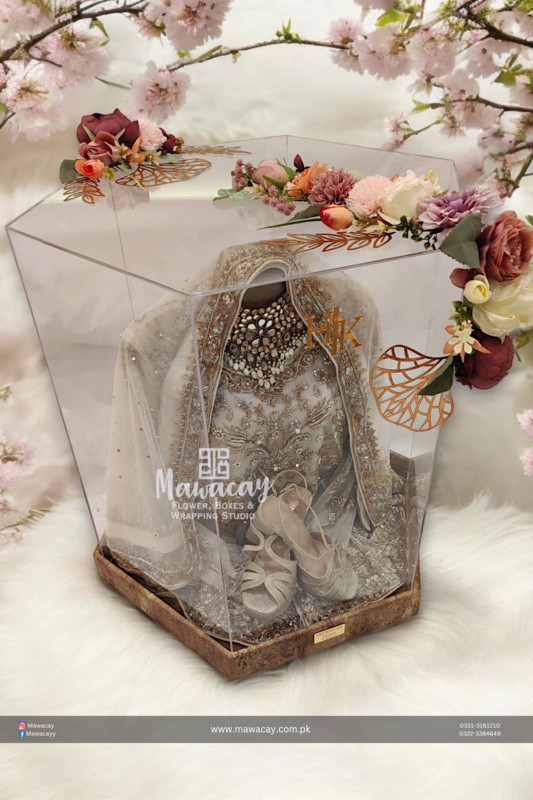Trousseau Wrapping - Bridal Dress Wrapping - Groom Packing - Bari Packing Trousseau Wrapping - Bridal Dress Wrapping - Groom Packing - Bari Packing