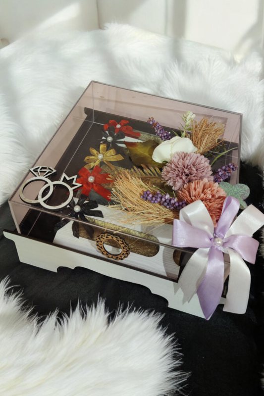 Engagement sweet box - Engagement box - Baat pakki box - Mithai box - Engagement sweet box Engagement sweet box - Engagement box - Baat pakki box - Mithai box - Engagement sweet box