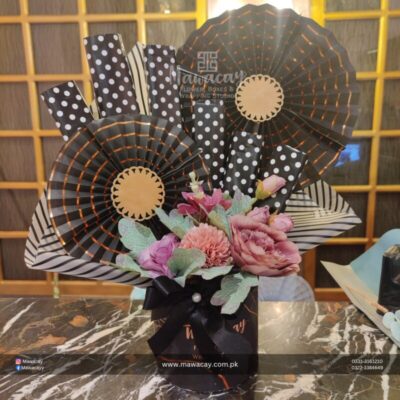 Rose Bouquets - Flower Bouquets - Birthday Surprise - Anniversary Gifts - Gifts for Him - Gifts for Her
